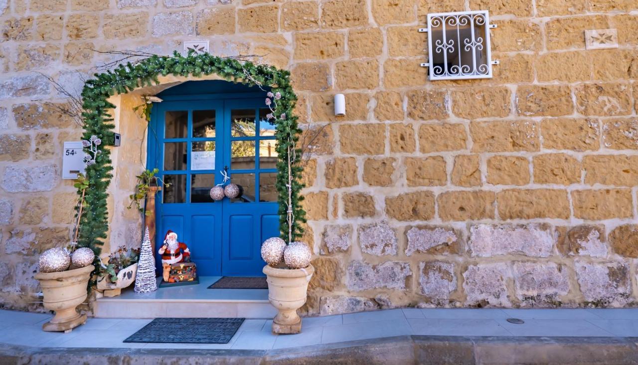 Fiftyfour West Boutique Living Bed & Breakfast Għarb Dış mekan fotoğraf