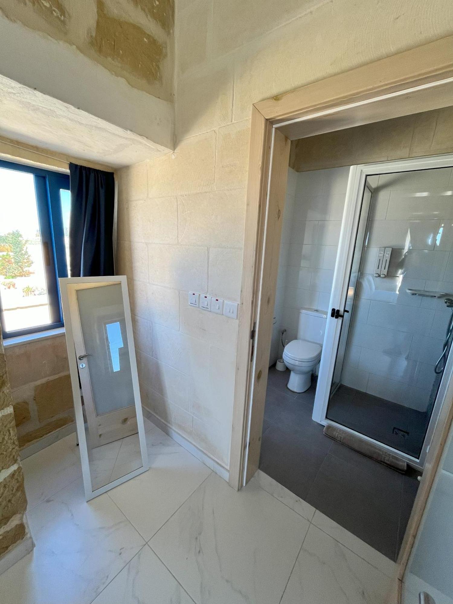 Fiftyfour West Boutique Living Bed & Breakfast Għarb Dış mekan fotoğraf